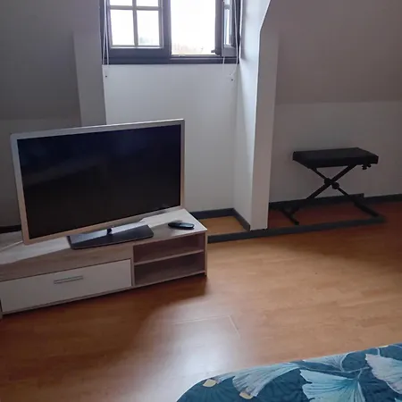 De La Vigne Homestay Blesmes